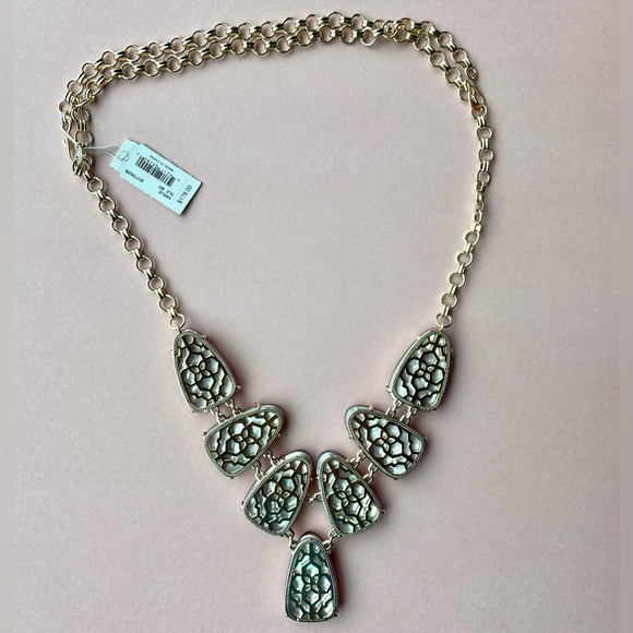 Kendra Scott Harlie Necklace Pink Berry Burgundy Illusion 14k Gold Plated NWT - Picture 11 of 16